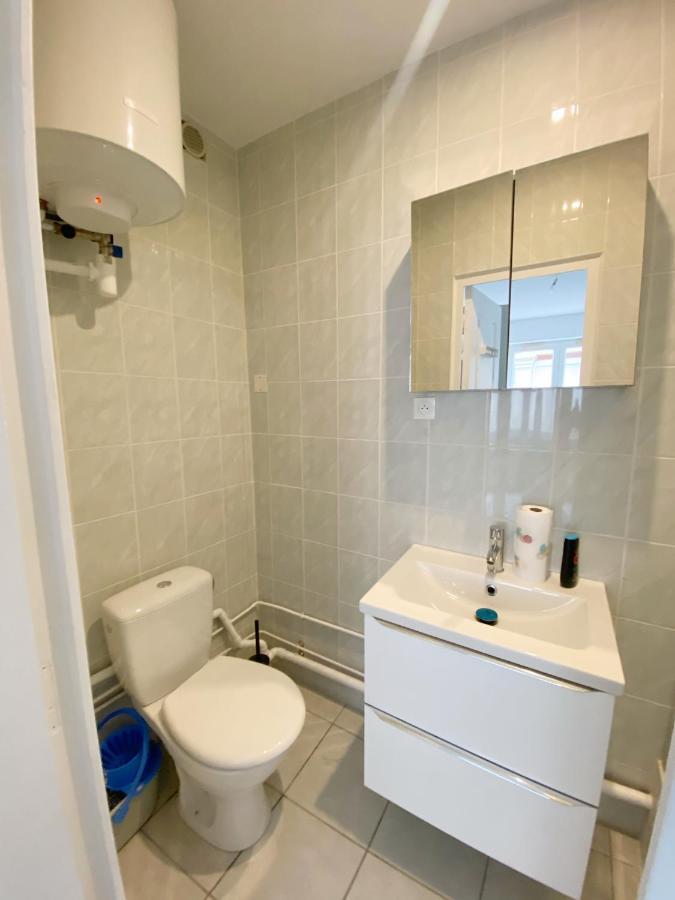 023 Chic & Cosy F1 23M2 Hypercentre Wifi Smart Tv Netflix Appartement Saint-Etienne  Buitenkant foto